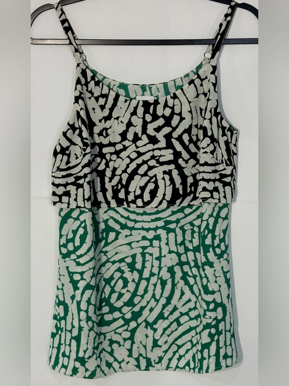 Cabi Layered Abstract Print Sleeveless Blouse XS Green Black